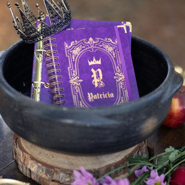 caderno_diario_vintage_rainha__branca_de_neve_medieval