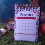 calendário_vintage_rainha_princesa_branca_neve_roxo_flor